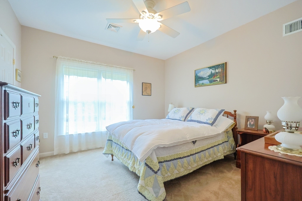 15 Village Way, Unit 15 Westport, MA 02790 - Photo 17 of 32