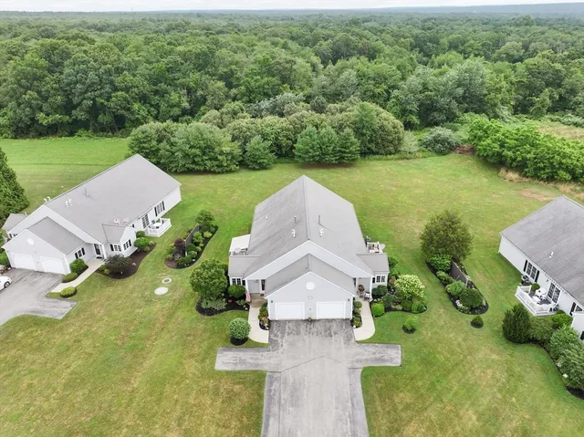 $535,000 | 15 Village Way, Unit 15, Westport, MA 02790