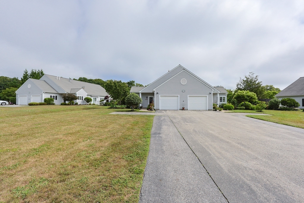 15 Village Way, Unit 15 Westport, MA 02790 - Photo 30 of 32