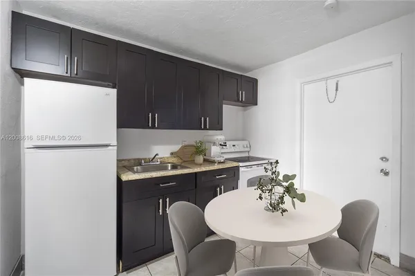 $795 | 332 Southwest 3rd Street, Unit 7, Belle Glade, FL 33430