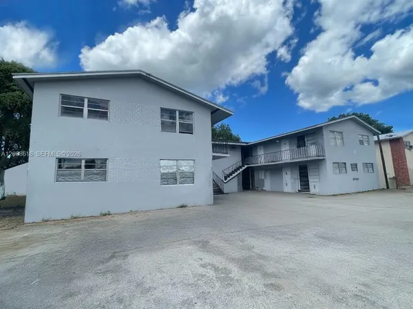 $795 | 332 Southwest 3rd Street, Unit 7, Belle Glade, FL 33430