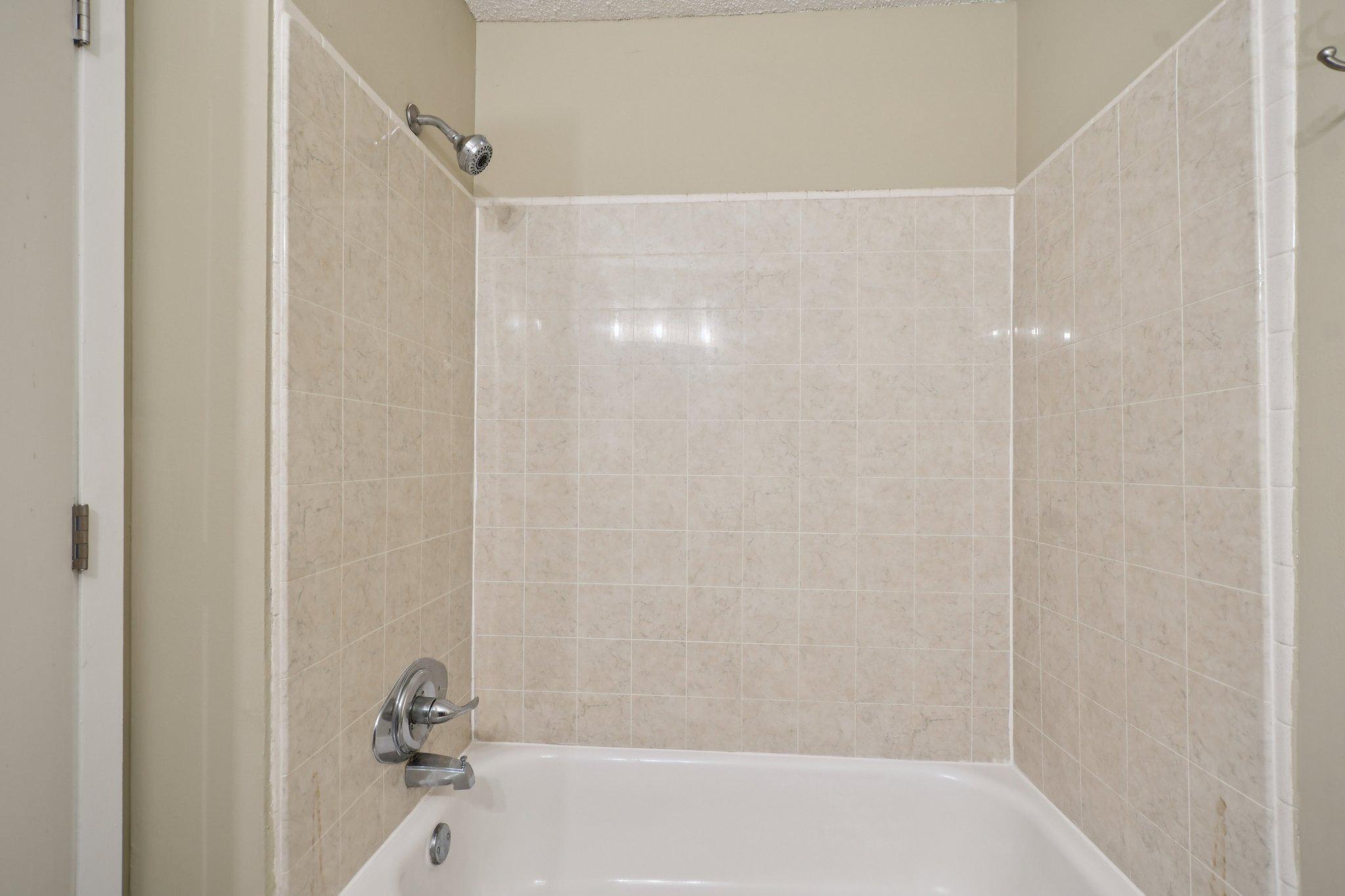 4110 Rahn Road, Unit 124 Eagan, MN 55122 - Photo 26 of 31 Gallery Image 26