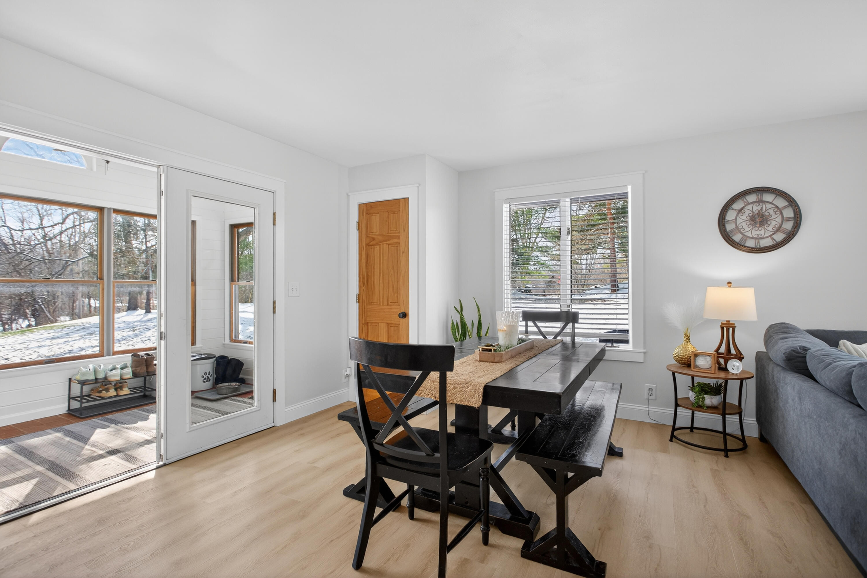 8900 County Farm Road Parma, MI 49269 - Photo 11 of 71 Dining