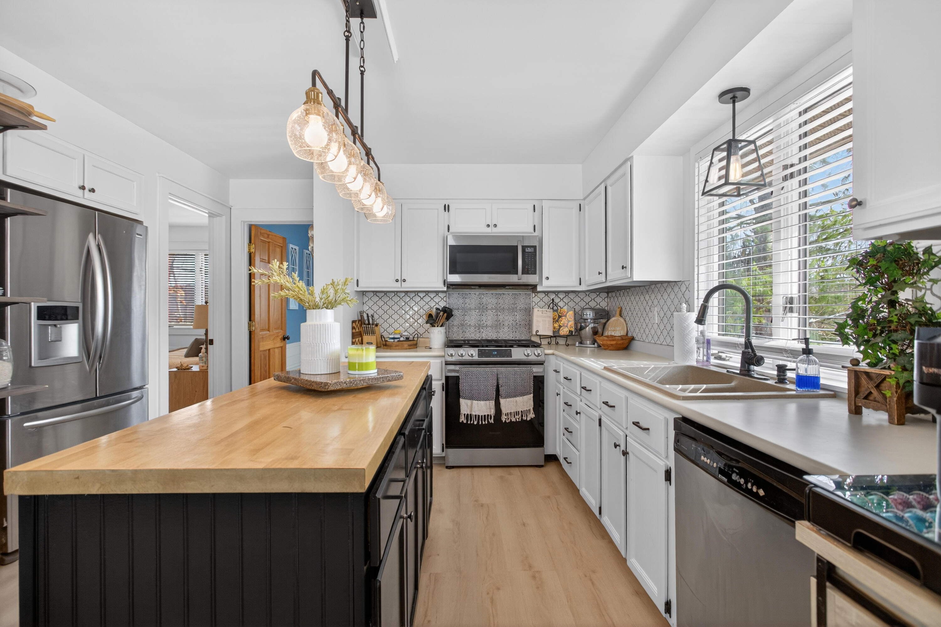 8900 County Farm Road Parma, MI 49269 - Photo 12 of 71 Great Kitchen