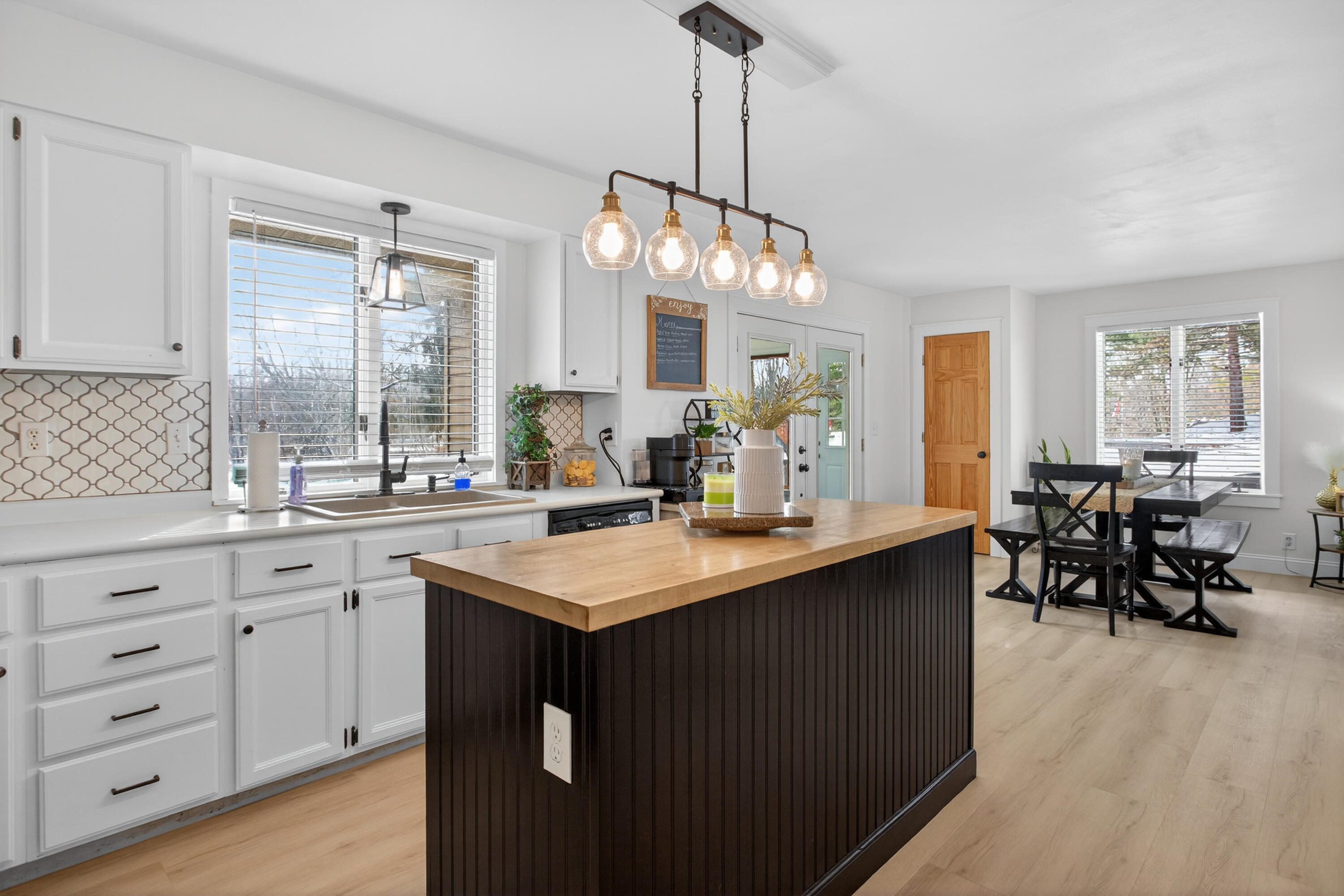 8900 County Farm Road Parma, MI 49269 - Photo 14 of 71 Kitchen