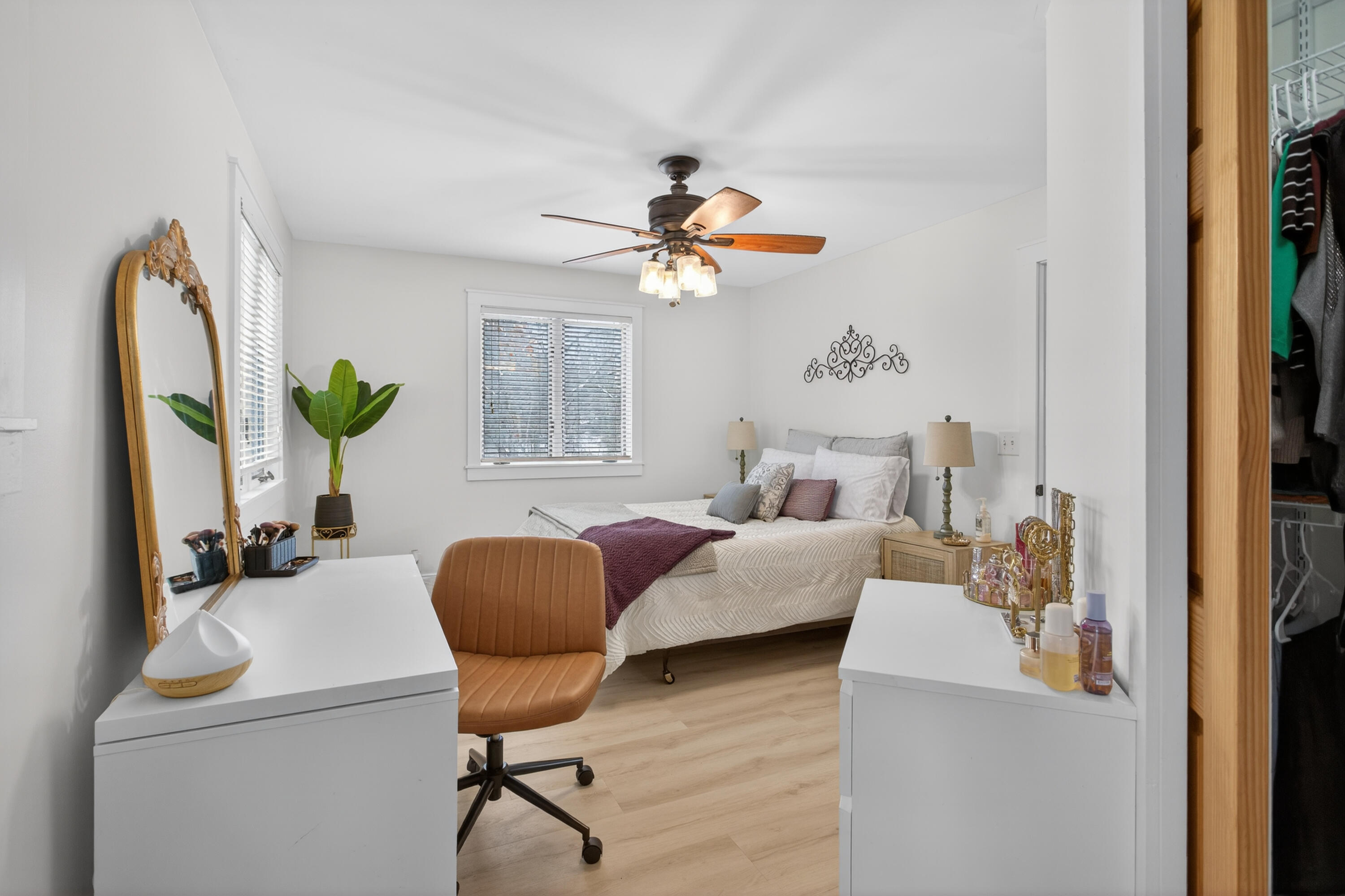 8900 County Farm Road Parma, MI 49269 - Photo 27 of 71 Primary Bedroom