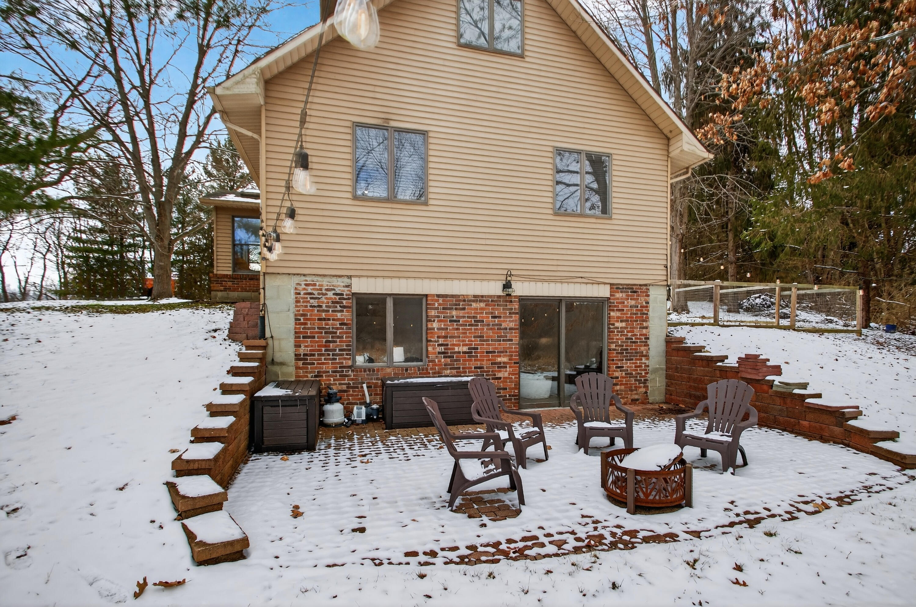 8900 County Farm Road Parma, MI 49269 - Photo 62 of 71 Brick patio