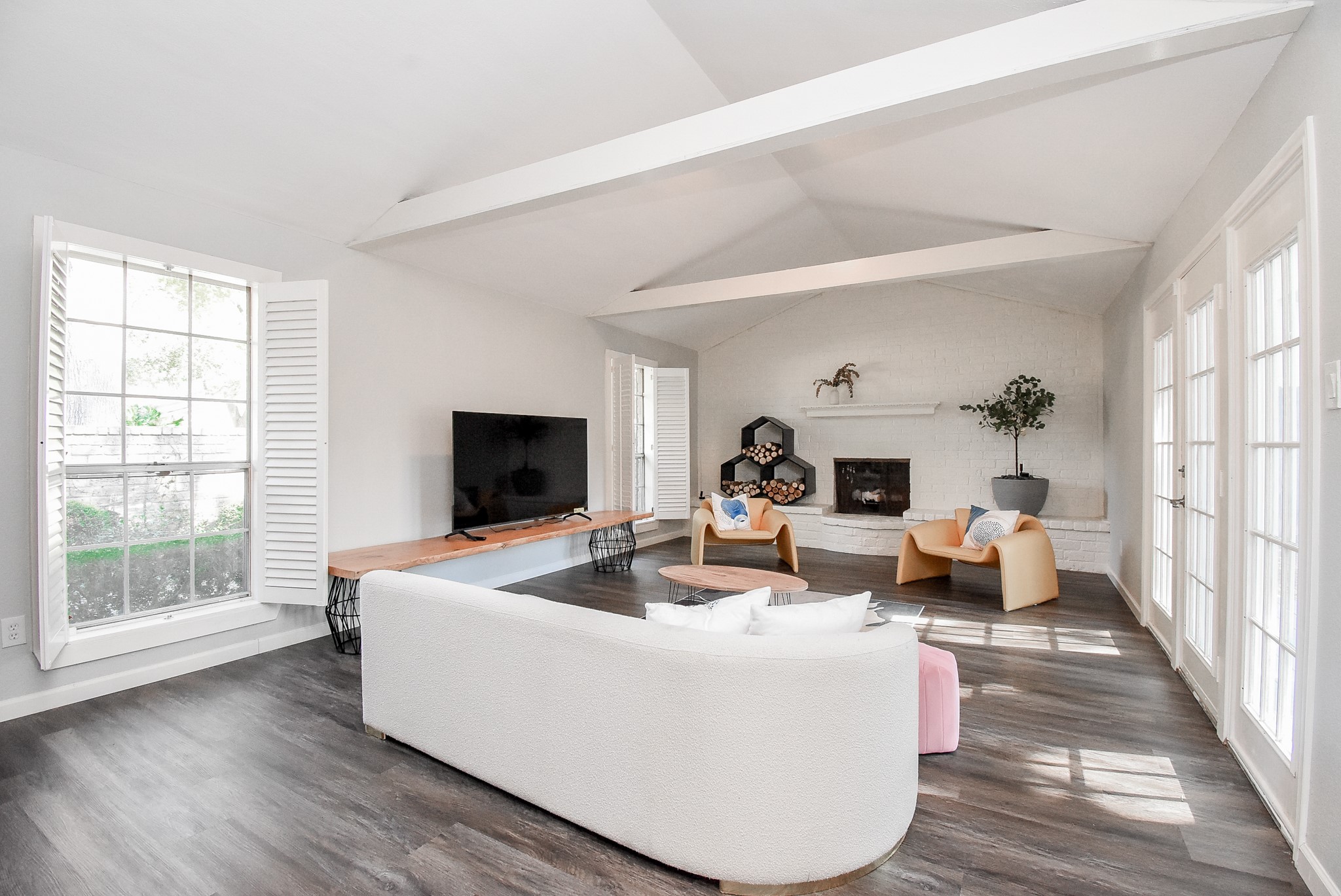 12435 Shepherds Ridge Drive Houston, TX 77077 - Photo 11 of 47 a living room with furniture and a flat screen tv