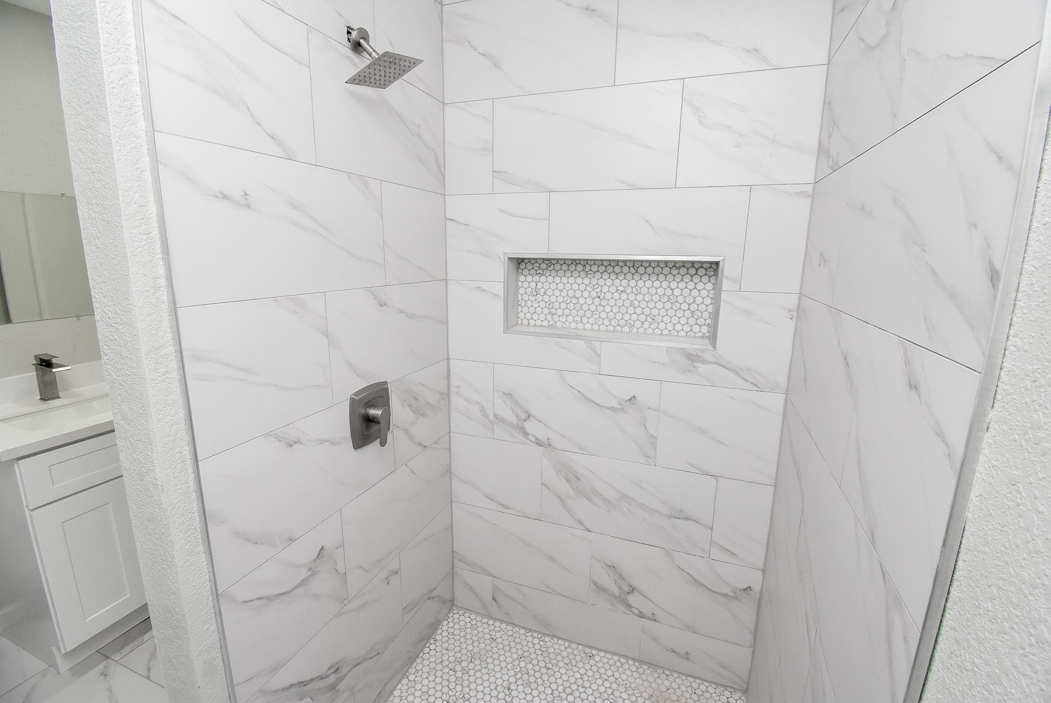 12435 Shepherds Ridge Drive Houston, TX 77077 - Photo 29 of 47 a bathroom with a shower