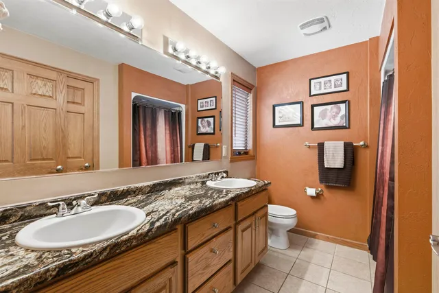 $549,900 | W5946 Sweet Pea Drive, Appleton, WI 54915