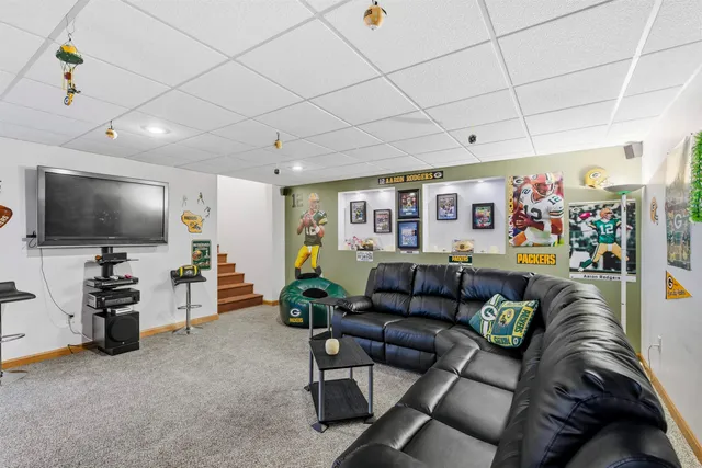 $549,900 | W5946 Sweet Pea Drive, Appleton, WI 54915