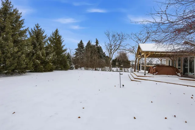 $549,900 | W5946 Sweet Pea Drive, Appleton, WI 54915