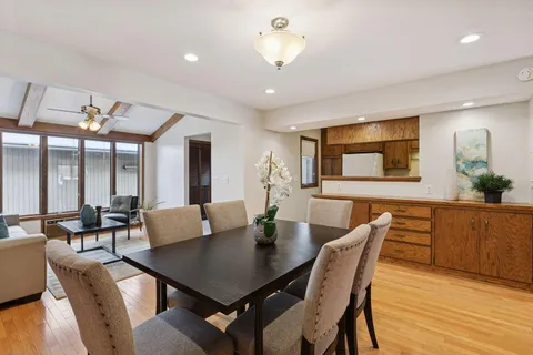 $274,900 | 196 Windsor Lane, New Brighton, MN 55112