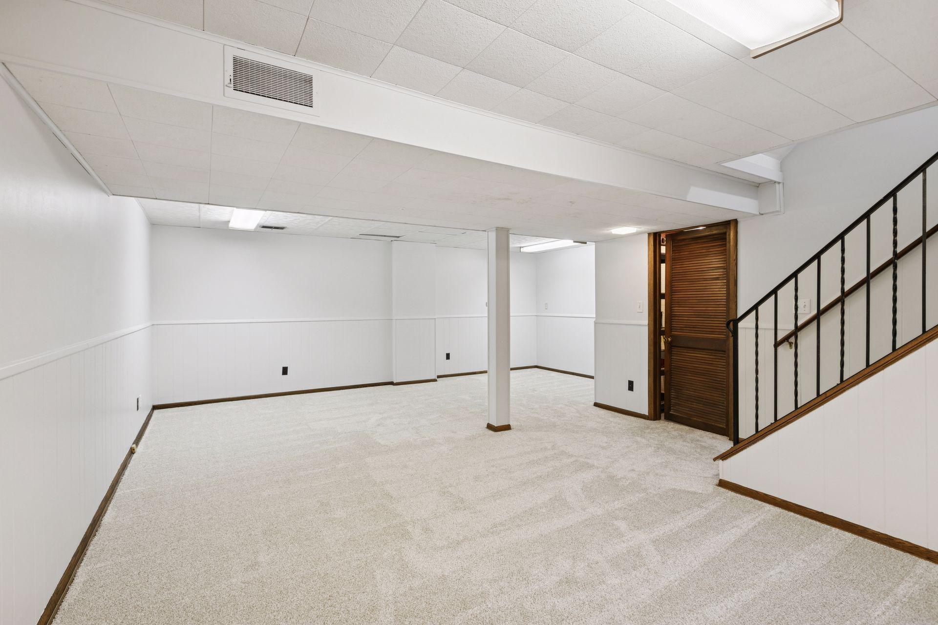 196 Windsor Lane New Brighton, MN 55112 - Photo 34 of 40