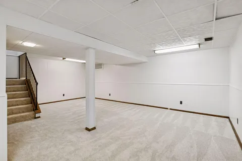 $274,900 | 196 Windsor Lane, New Brighton, MN 55112