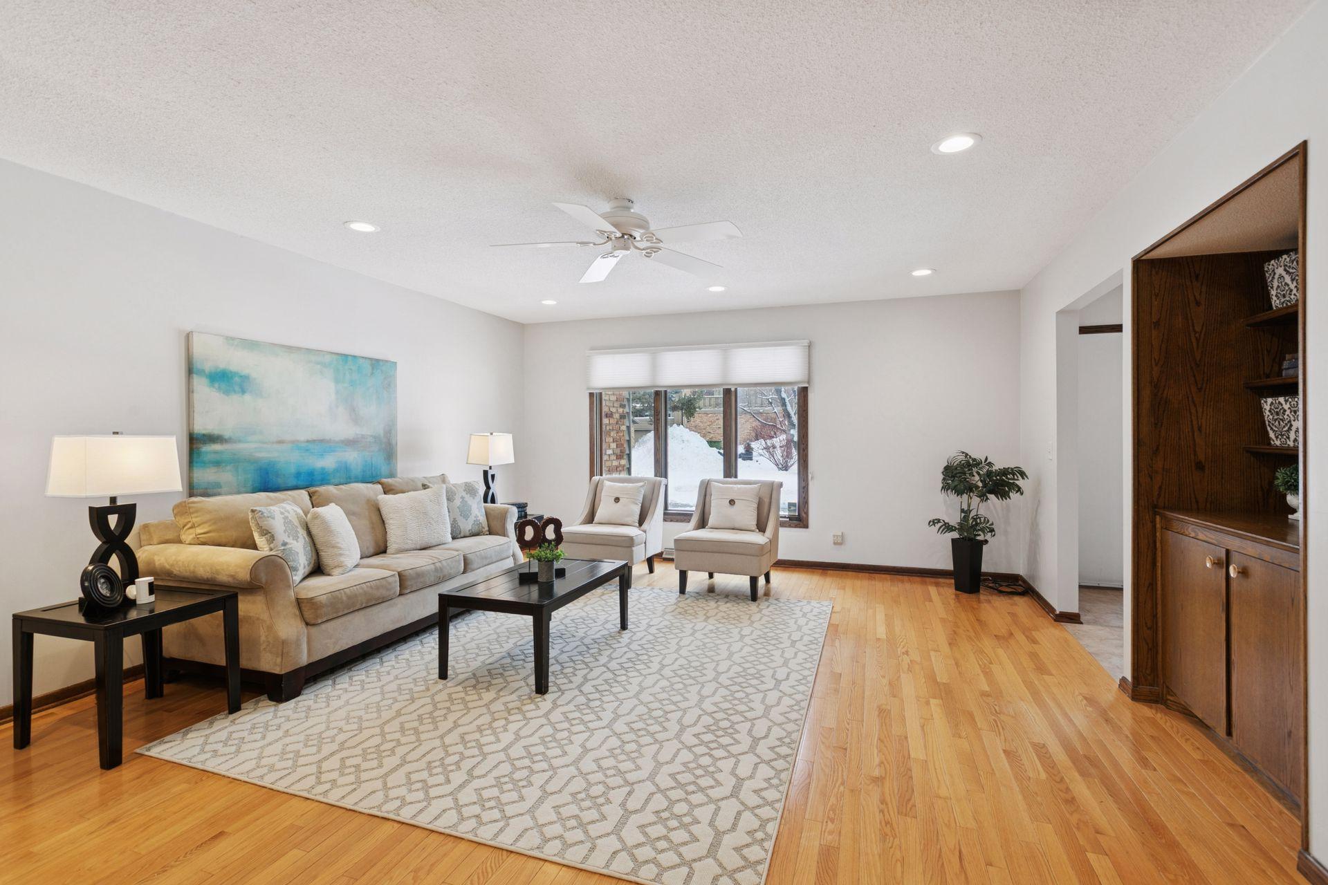 196 Windsor Lane New Brighton, MN 55112 - Photo 5 of 40