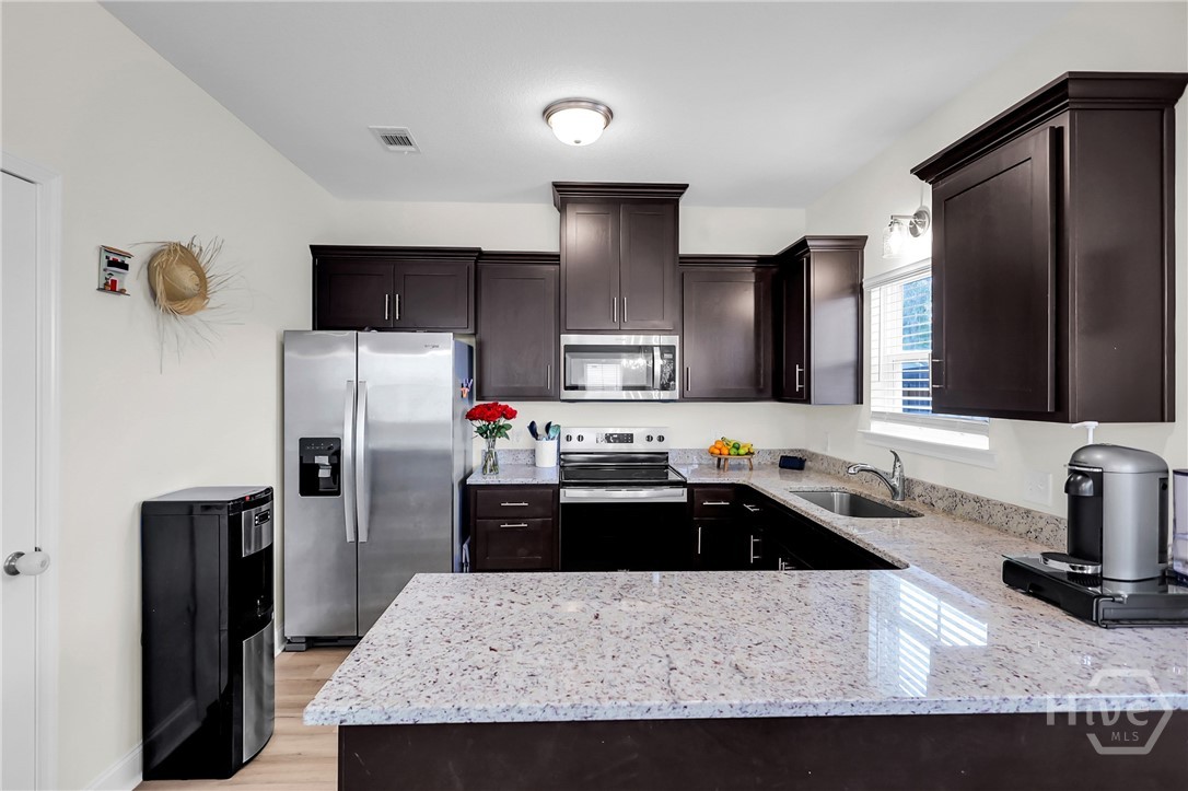 935 Abode Avenue Hinesville, GA 31313 - Photo 13 of 43