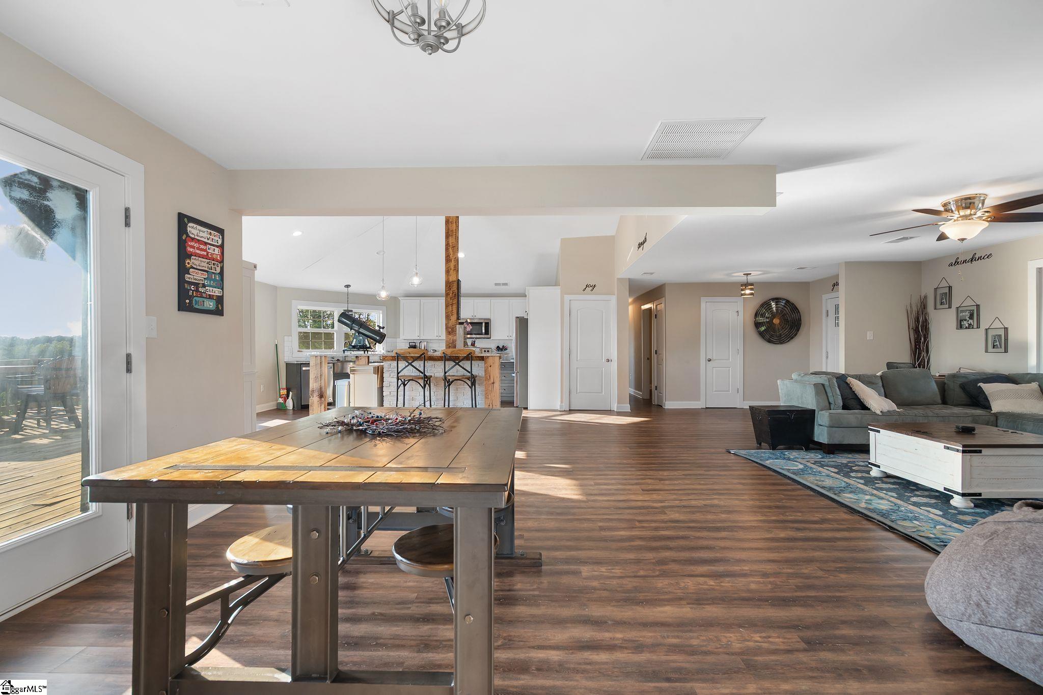 1010 Wall Circle Chesnee, SC 29323 - Photo 11 of 47