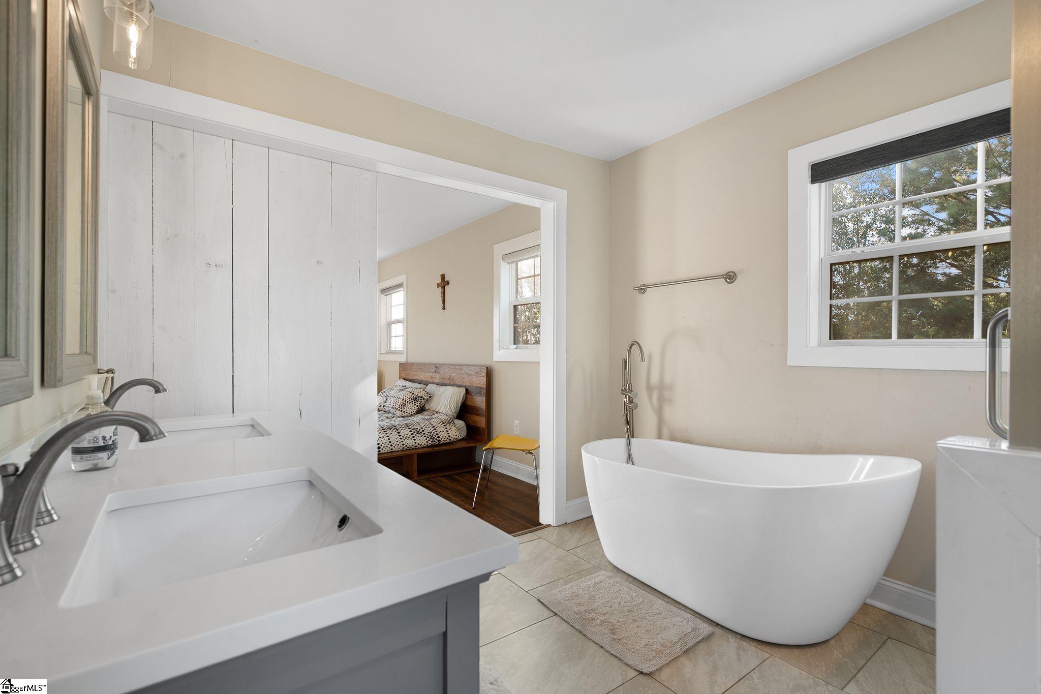 1010 Wall Circle Chesnee, SC 29323 - Photo 15 of 47