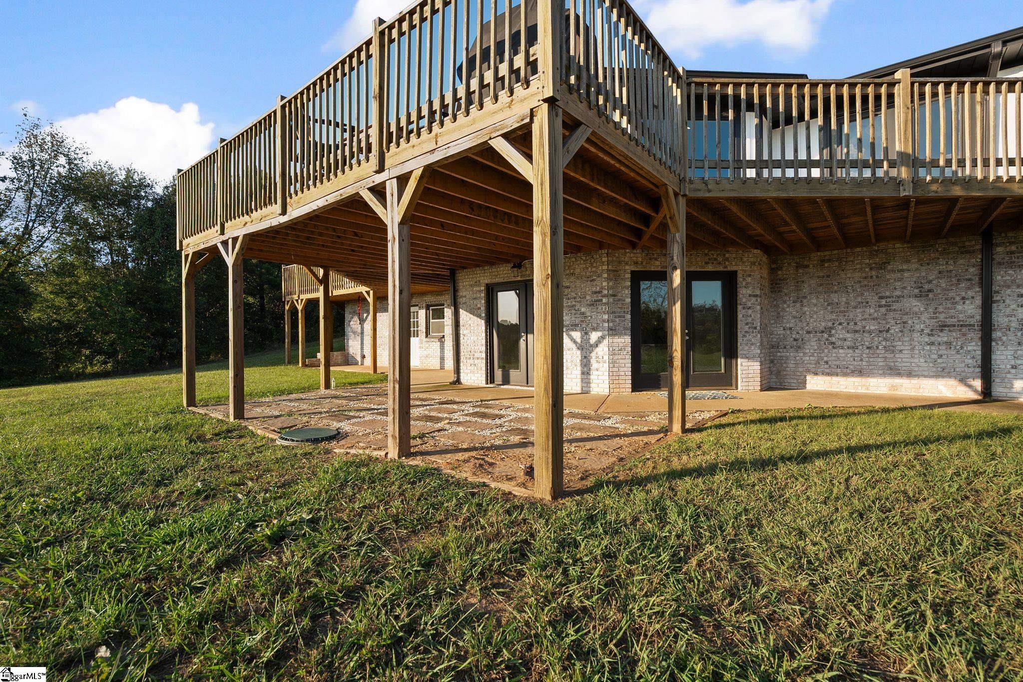 1010 Wall Circle Chesnee, SC 29323 - Photo 31 of 47