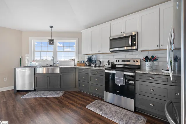 $494,450 | 1010 Wall Circle, Chesnee, SC 29323