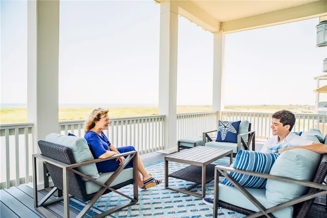 $751,000 | 104 Sea Whip Lane, Port Aransas, TX 78373