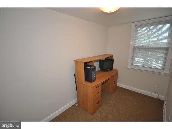 432 Rively Avenue Collingdale, PA 19023 - Photo 13 of 17 Bedroom 3
