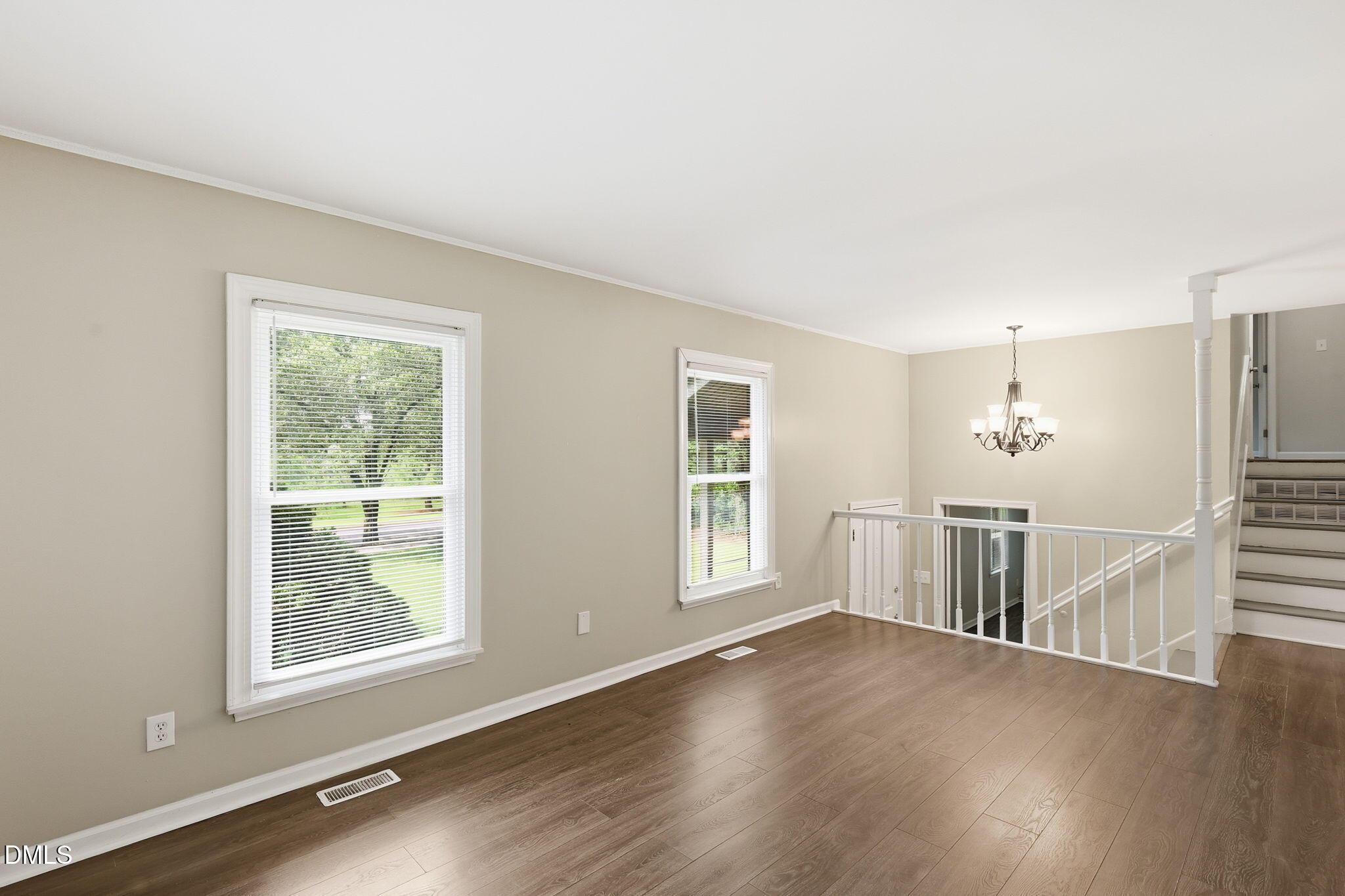 3113 Comstock Road Raleigh, NC 27604 - Photo 12 of 32 012_ListerPros