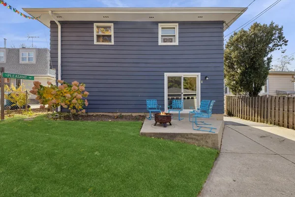 $599,000 | 602 Prairie Avenue, Downers Grove, IL 60515