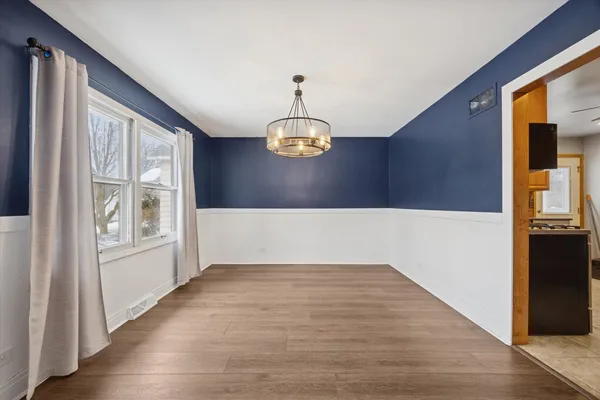 $599,000 | 602 Prairie Avenue, Downers Grove, IL 60515