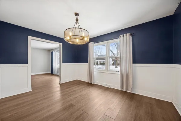 $599,000 | 602 Prairie Avenue, Downers Grove, IL 60515