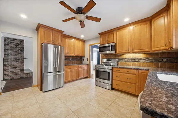 $599,000 | 602 Prairie Avenue, Downers Grove, IL 60515