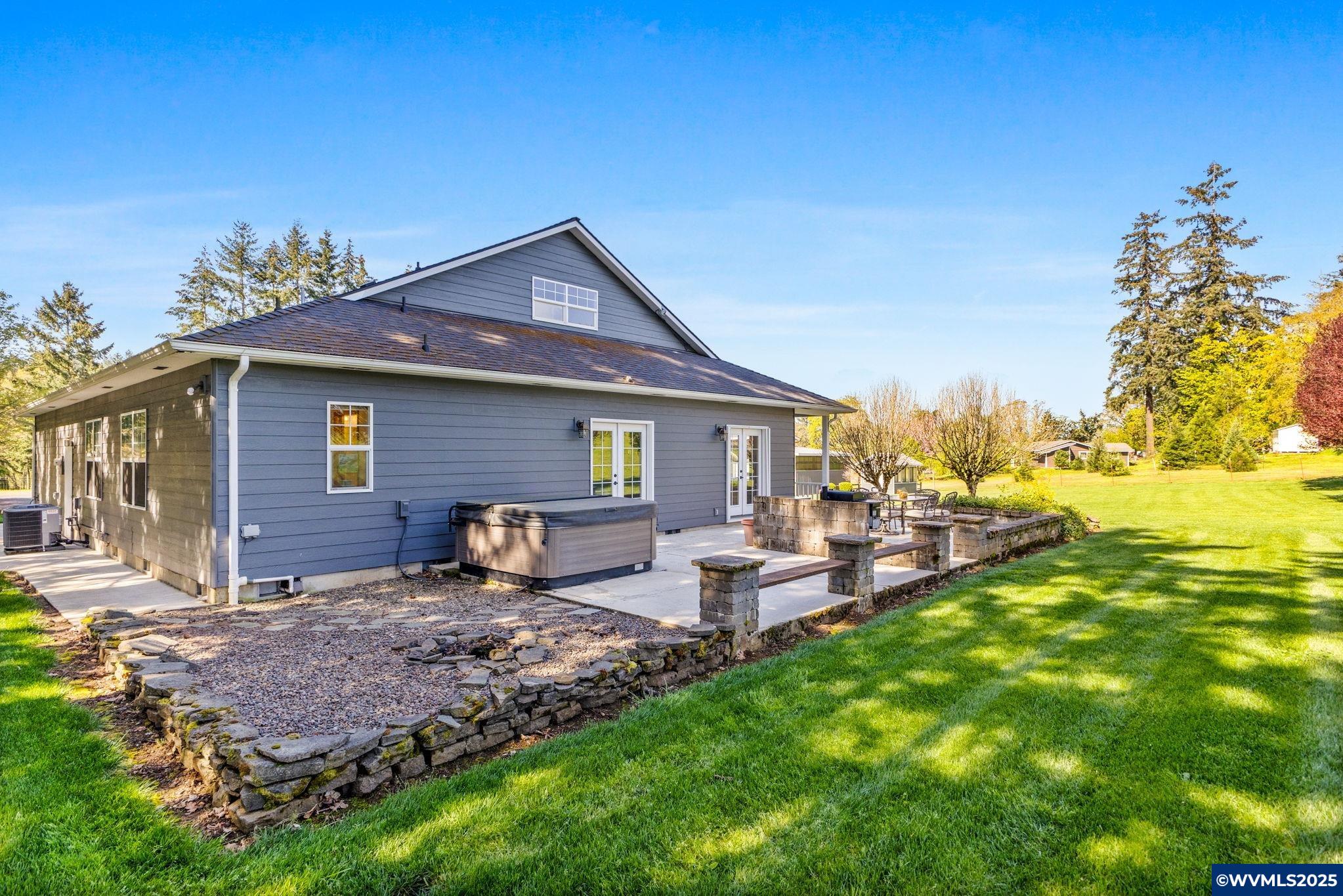 30383 Butte Creek Road Lebanon, OR 97355 - Photo 25 of 37 Gallery Image 25