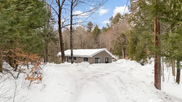 $799,000 | 10 Fox Trail Run, Bolton, NY 12814
