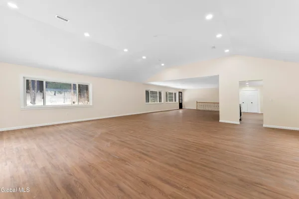 $799,000 | 10 Fox Trail Run, Bolton, NY 12814