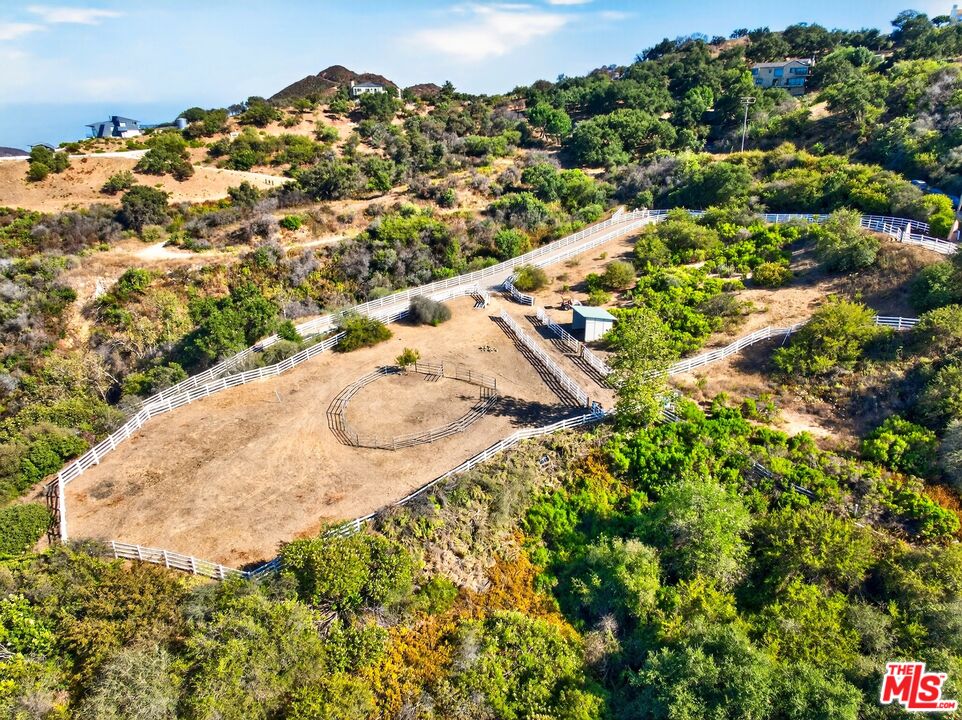 20333 Reigate Road Topanga, CA 90290 - Photo 68 of 69 Gallery Image 68