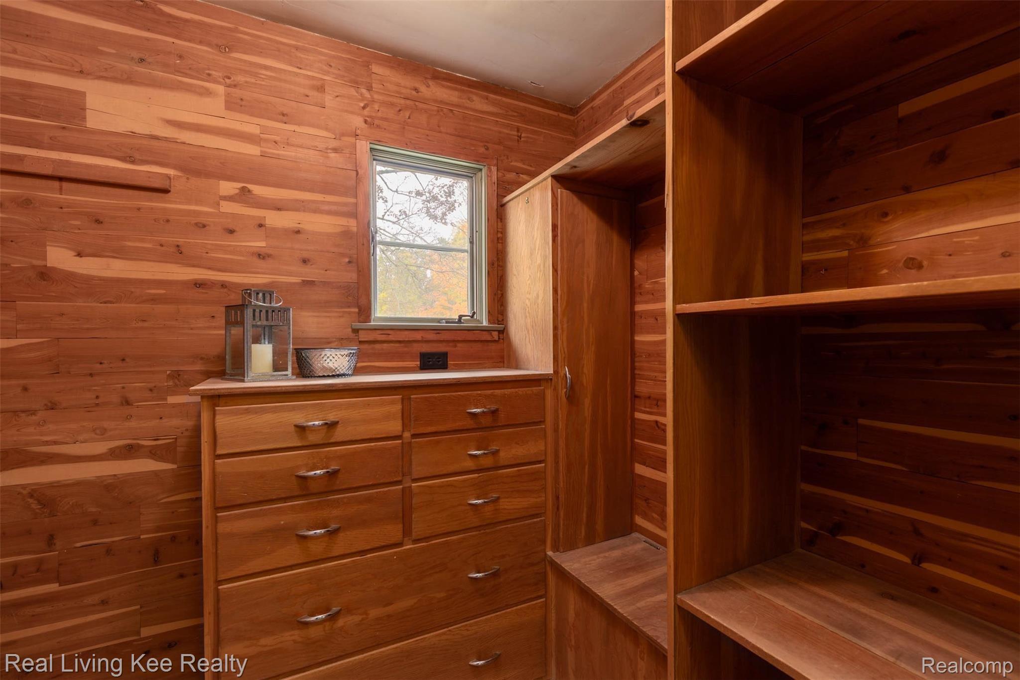 6298 Sheldon Road Rochester, MI 48306 - Photo 20 of 50 6298 Sheldon Rd-73.jpg