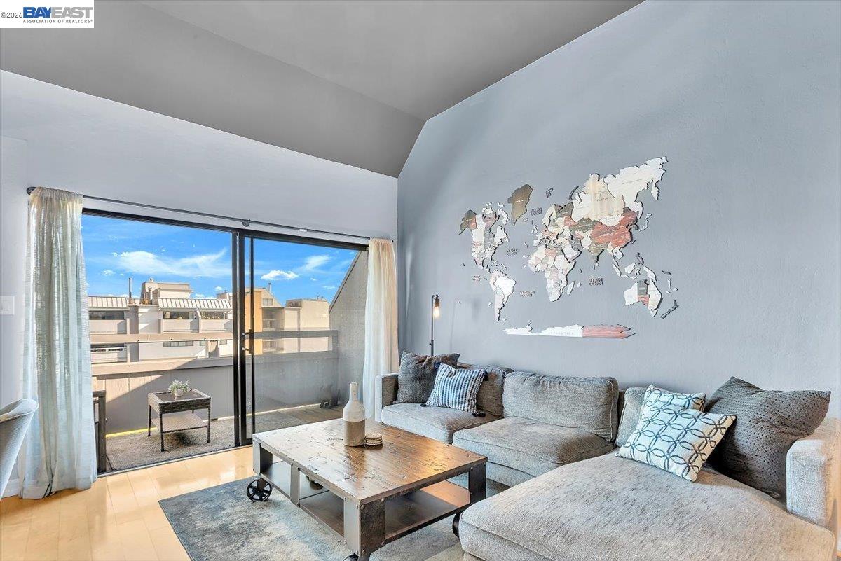 7 Embarcadero, Unit 312 Oakland, CA 94607 - Photo 7 of 39