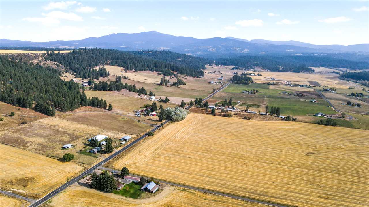 7100 East Big Meadows Road Chattaroy, WA 99003 - Photo 1 of 33 Gallery Image 1