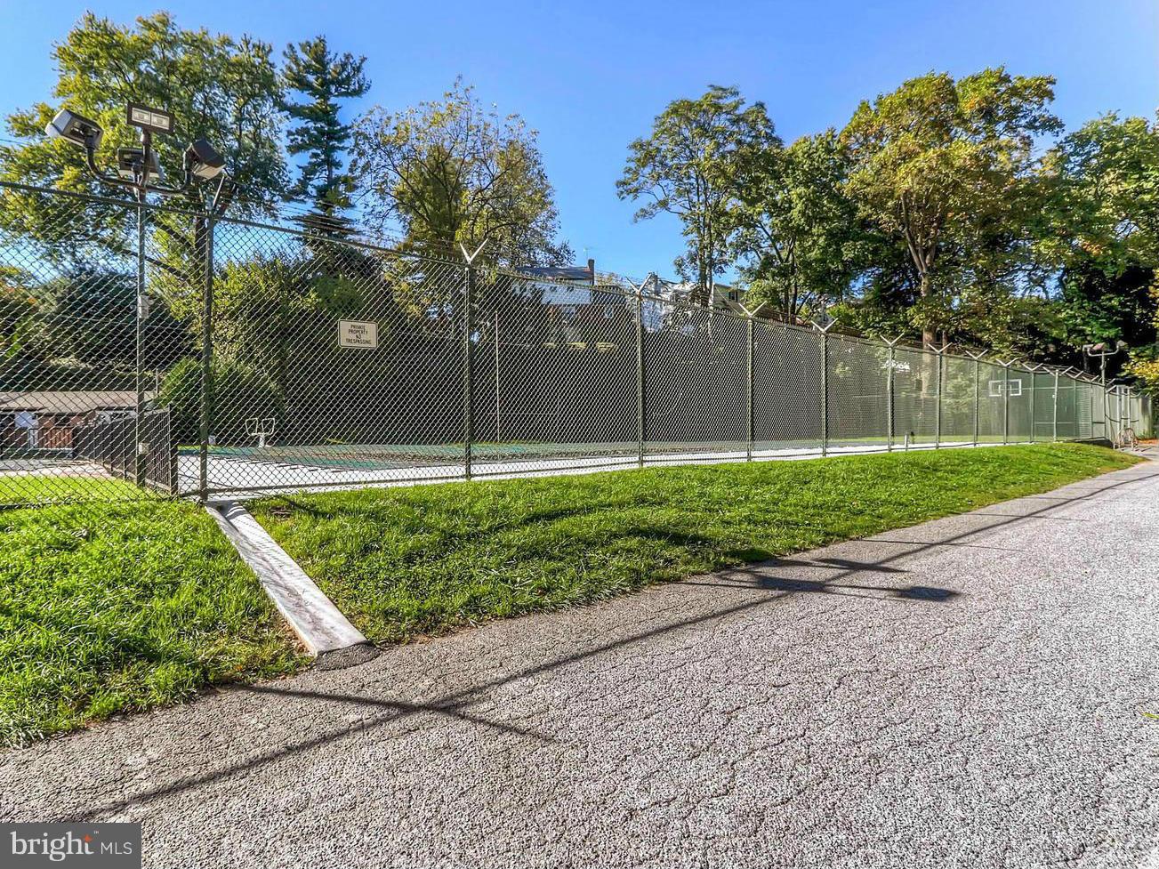320 Weatherbee Road Towson, MD 21286 - Photo 28 of 30 Community Outdoor Pool