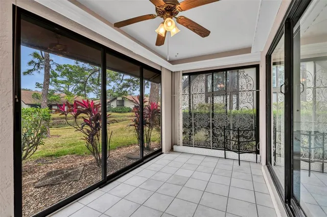 $274,900 | 3107 Windrush Bourne, Sarasota, FL 34235