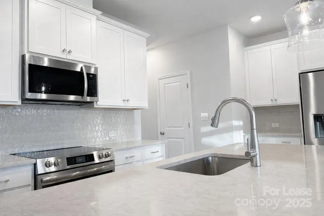 $2,450 | 209 Alluvium Lane, Waxhaw, NC 28173