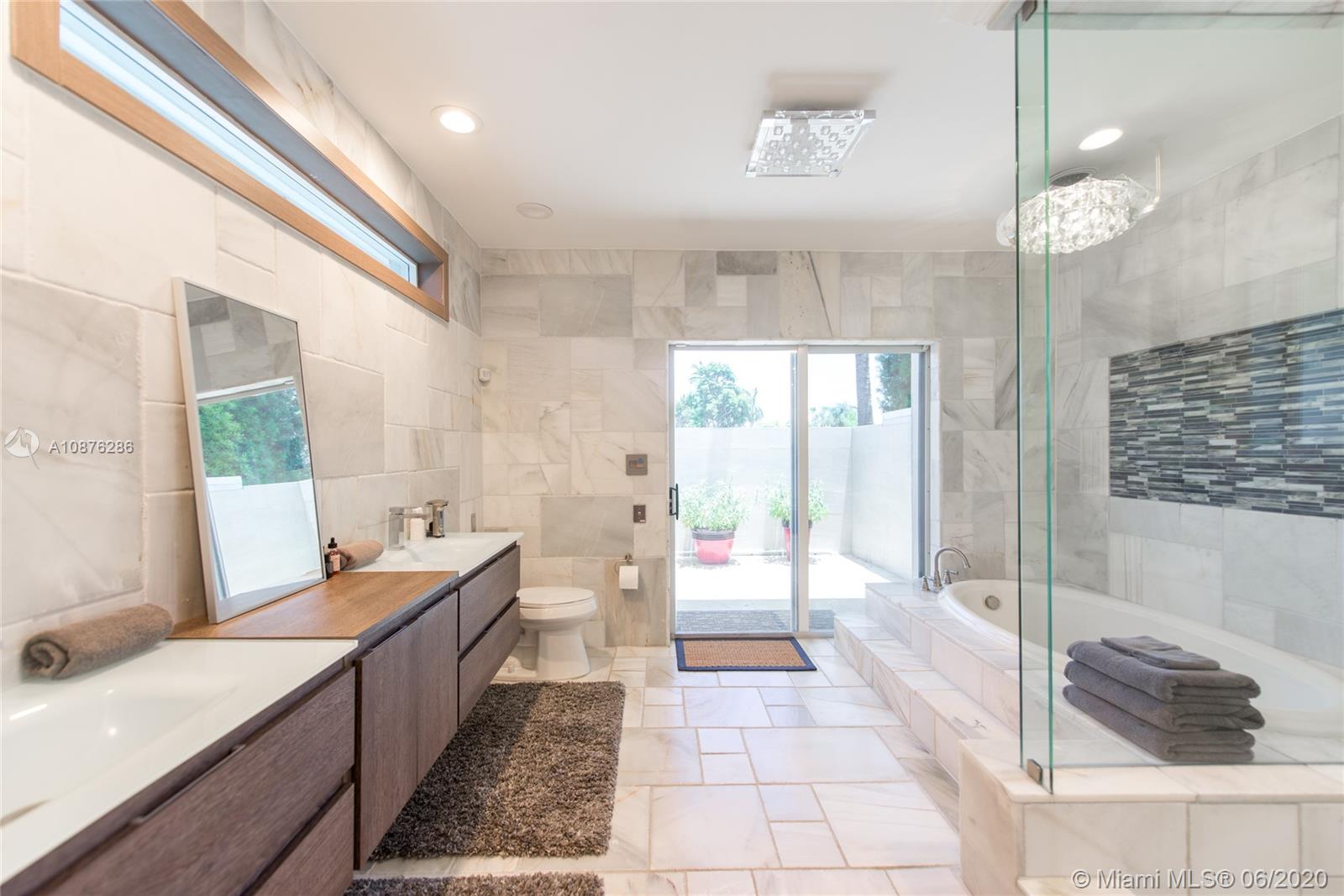 2253 Keystone Boulevard North Miami, FL 33181 - Photo 21 of 49