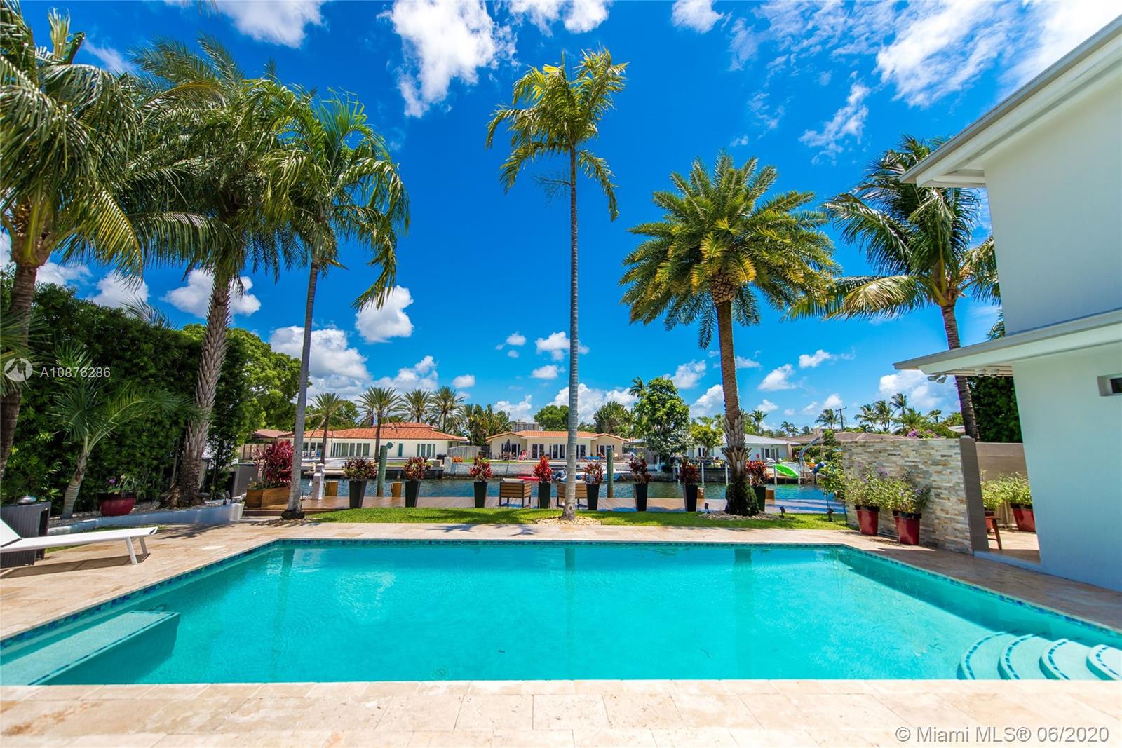 2253 Keystone Boulevard North Miami, FL 33181 - Photo 40 of 49