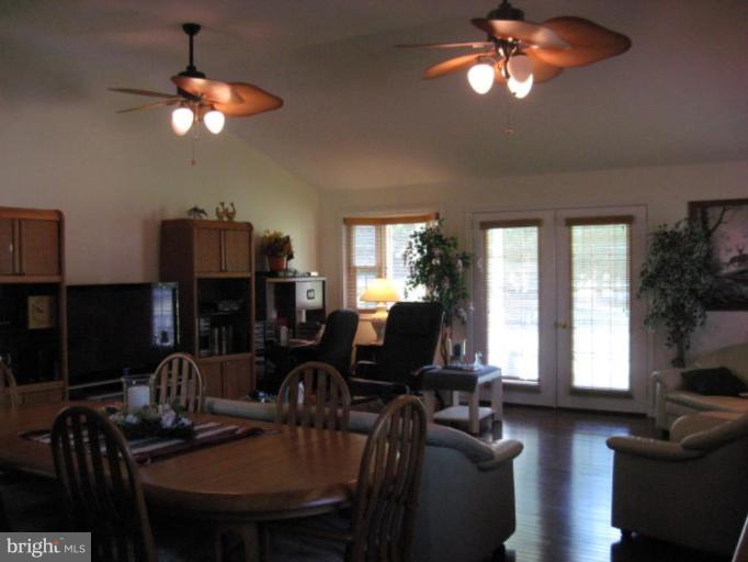 16140 Thomas Road Piney Point, MD 20674 - Photo 9 of 30 Great Room
