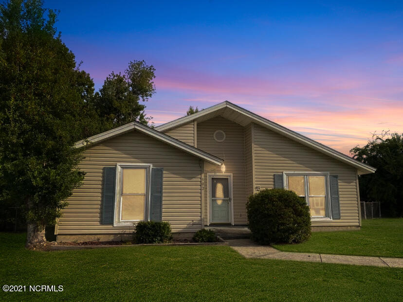 502 Dennis Road Jacksonville, NC 28546 - Photo 1 of 35 421b3d0f414448a9a651df03a46a34ac76aad288