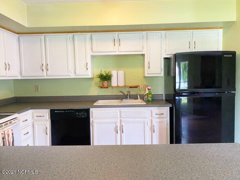 502 Dennis Road Jacksonville, NC 28546 - Photo 14 of 35 244550120_371710588037125_29929573712613