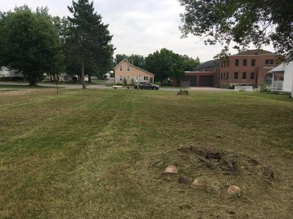 $49,900 | 230 3rd Avenue Northwest, Milaca, MN 56353