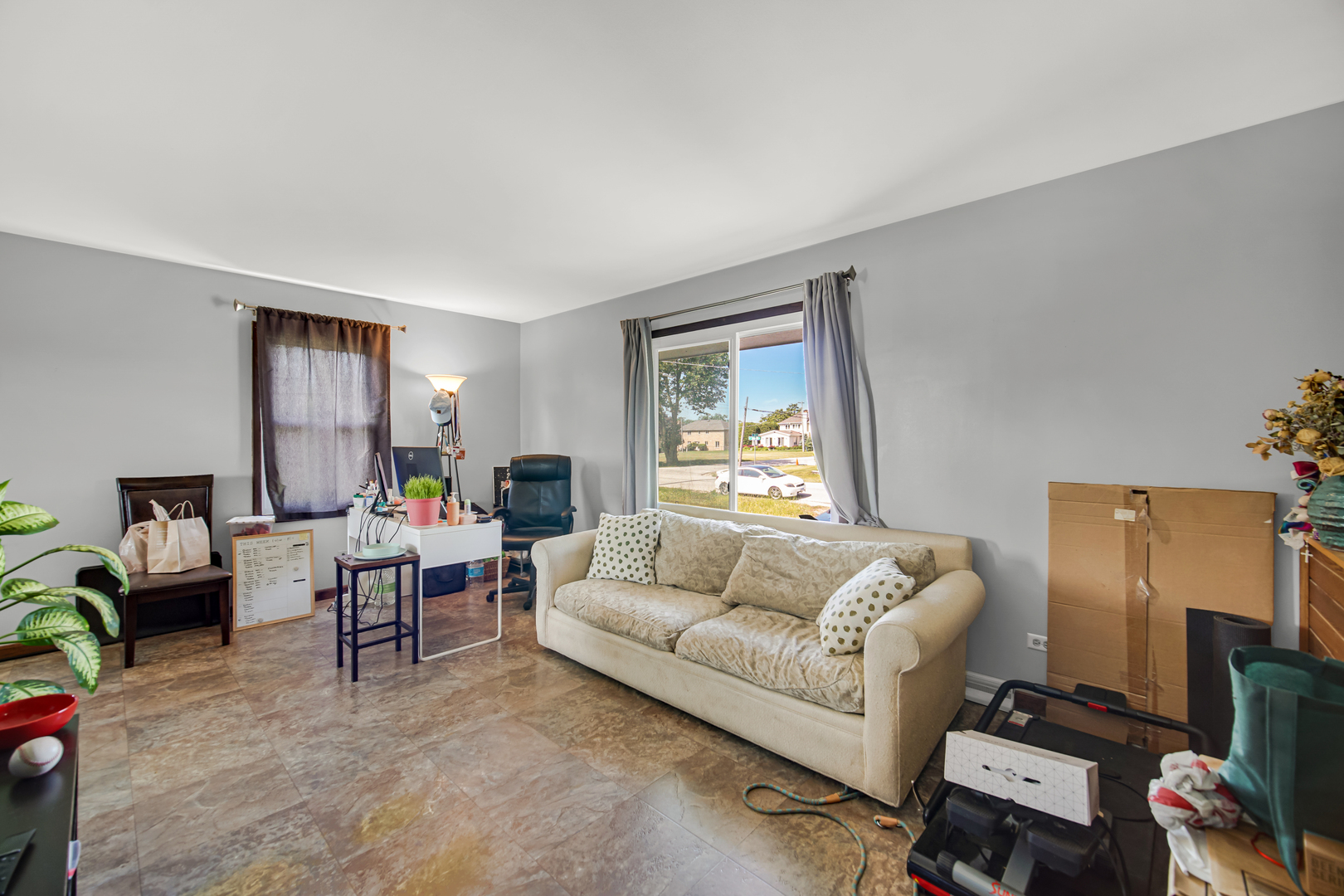 4-n425 7th Avenue Addison, IL 60101 - Photo 5 of 11