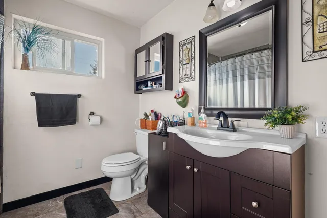 $295,000 | 5717 Churn Creek Road, Redding, CA 96002